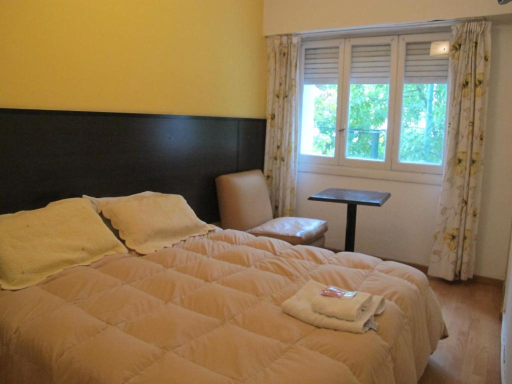 Luco Hotel Buenos Aires Room photo